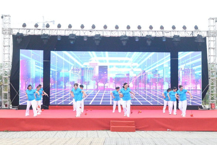 Kỷ niệm 80 năm Ngày truyền thống ngành Thể dục thể thao Việt Nam (27/3/1946-27/3/2026) “Đẩy mạnh phong trào luyện tập Thể dục, thể thao trên địa bàn phường Long Biên”- Ảnh 4.