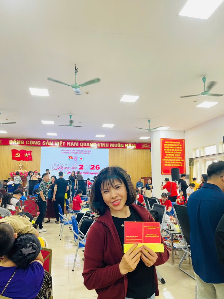 "MỖI GIỌT MÁU CHO ĐI- MỘT TẤM LÒNG Ở LẠI" CỦA ĐOÀN VIÊN CÔNG ĐOÀN TRƯỜNG MẦM NON HOA MAI.- Ảnh 7.