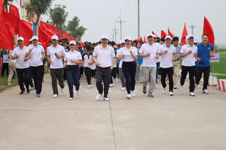 XÃ CỔ ĐÔ TỔ CHỨC NGÀY CHẠY OLYMPIC VÌ SỨC KHỎE TOÀN DÂN NĂM 2026- Ảnh 1.