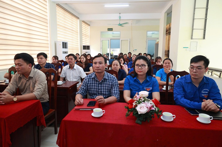 CHI ĐOÀN TRẠM Y TẾ XÃ ỨNG THIÊN TỔ CHỨC MÍT TINH KỶ NIỆM 95 NĂM NGÀY THÀNH LẬP ĐOÀN TNCS HỒ CHÍ MINH- Ảnh 1.