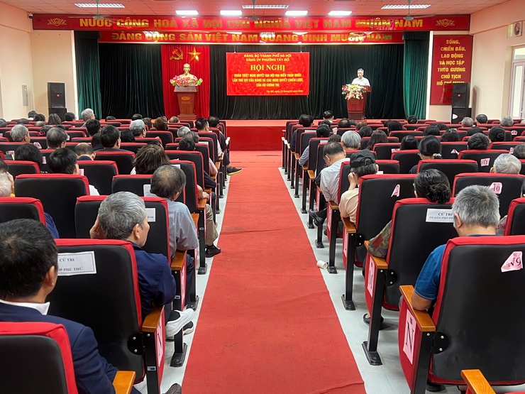 Đảng ủy phường Tây Mỗ: Tổ chức Hội nghị quán triệt Nghị quyết Đại hội XIV của Đảng

- Ảnh 2.