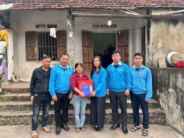 Tuổi trẻ xã Phú Xuyên: Lan tỏa tinh thần xung kích, sáng tạo, tình nguyện vì cộng đồng- Ảnh 5.