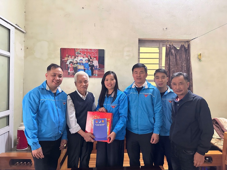 Tuổi trẻ xã Phú Xuyên: Lan tỏa tinh thần xung kích, sáng tạo, tình nguyện vì cộng đồng- Ảnh 6.