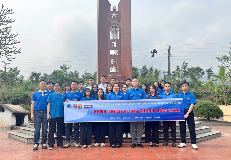 Đoàn xã Gia Lâm tổ chức chương trình “Tháng ba biên giới – Biên cương Tổ quốc tôi” tại Lào Cai- Ảnh 10.