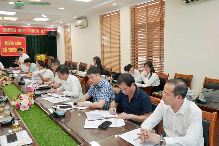 Hội đồng BTHTr, TĐC dự án Cầu Thượng Cát và đường dẫn 2 đầu cầu trên địa bàn xã Thiên Lộc họp triển khai thực hiện nhiệm vụ- Ảnh 5.