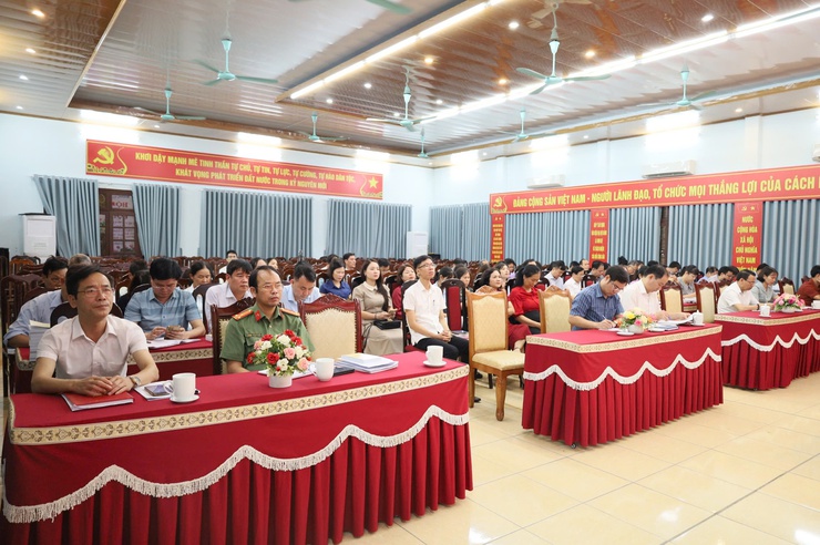 ĐẢNG ỦY XÃ CỔ ĐÔ TỔ CHỨC HỘI NGHỊ GIAO BAN ĐÁNH GIÁ KẾT QUẢ QUÝ I, TRIỂN KHAI NHIỆM VỤ TRỌNG TÂM QUÝ II NĂM 2026- Ảnh 1.