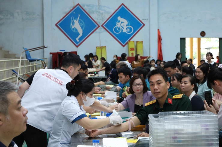 Xã Vân Đình tổ chức Ngày hội hiến máu tình nguyện năm 2026: Lan tỏa nghĩa cử cao đẹp vì cộng đồng- Ảnh 4.