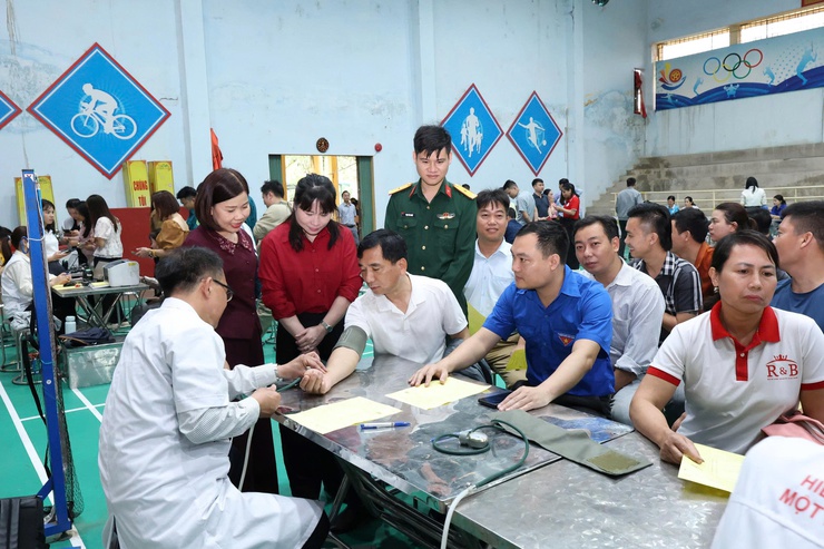 Xã Vân Đình tổ chức Ngày hội hiến máu tình nguyện năm 2026: Lan tỏa nghĩa cử cao đẹp vì cộng đồng- Ảnh 5.