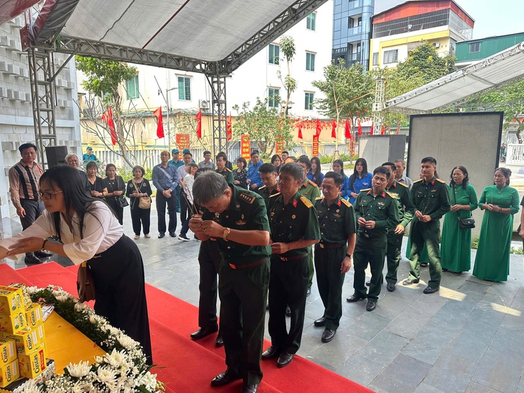 Tổ quốc ghi công – Phú Thượng trang trọng đón nhận liệt sĩ Phạm Đức Bình (tức Đức Chu) – Người con trở về với quê hương- Ảnh 6.