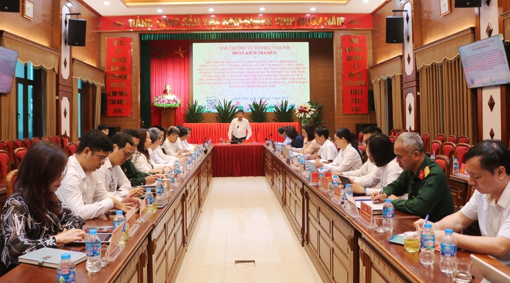 Quốc Oai: Đổi mới mạnh mẽ công tác tuyên truyền, đưa nghị quyết của Đảng lan tỏa sâu rộng- Ảnh 1.