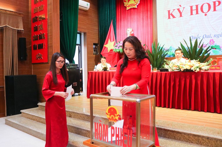 Quốc Oai tổ chức thành công Kỳ họp thứ nhất HĐND xã khóa II, nhiệm kỳ 2026–2031- Ảnh 14.