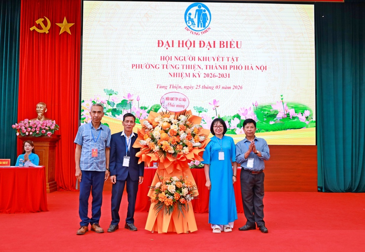 
Đại hội Đại biểu Người khuyết tật phường Tùng Thiện lần thứ I, nhiệm kỳ 2026- 2031 - Lan tỏa thông điệp về bình đẳng, hòa nhập và nghị lực sống- Ảnh 8.