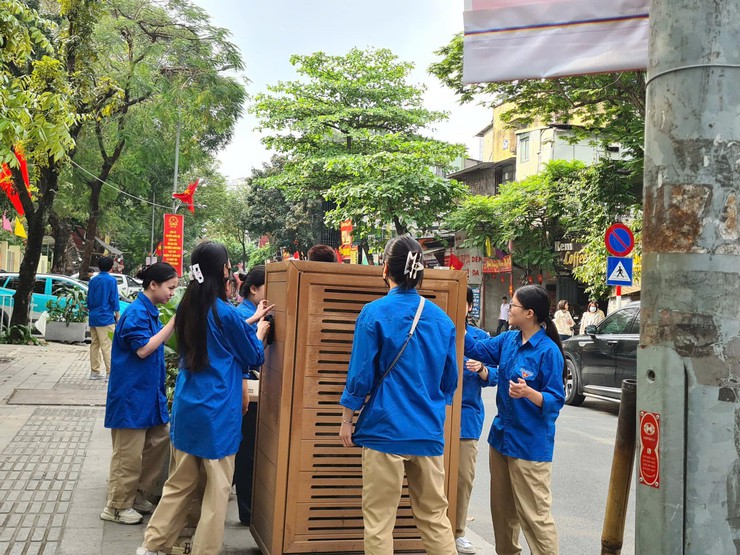 ĐOÀN VIÊN PHƯỜNG KIM LIÊN RA QUÂN “NGÀY CHỦ NHẬT XANH” LẦN I NĂM 2026- Ảnh 4.