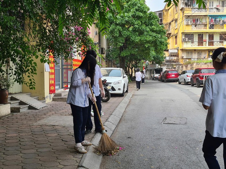 ĐOÀN VIÊN PHƯỜNG KIM LIÊN RA QUÂN “NGÀY CHỦ NHẬT XANH” LẦN I NĂM 2026- Ảnh 5.