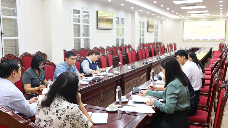 Thạch Thất: Nghe báo cáo công tác tổ chức Hội nghị đại biểu Nhân dân bàn việc xây dựng đời sống văn hóa ở cơ sở năm 2026- Ảnh 3.