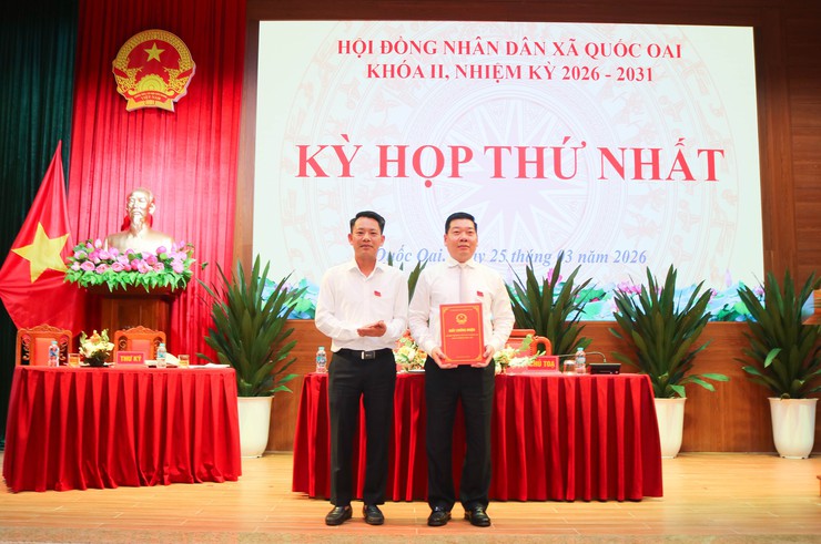 Quốc Oai tổ chức thành công Kỳ họp thứ nhất HĐND xã khóa II, nhiệm kỳ 2026–2031- Ảnh 5.