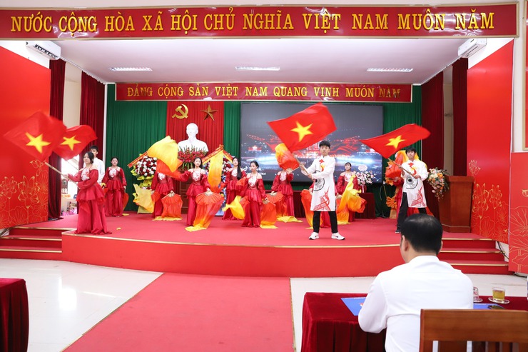 Đoàn thanh niên cộng sản Hồ Chí Minh xã Thượng Phúc kỷ niệm 95 năm Ngày thành lập Đoàn TNCS Hồ Chí Minh- Ảnh 2.
