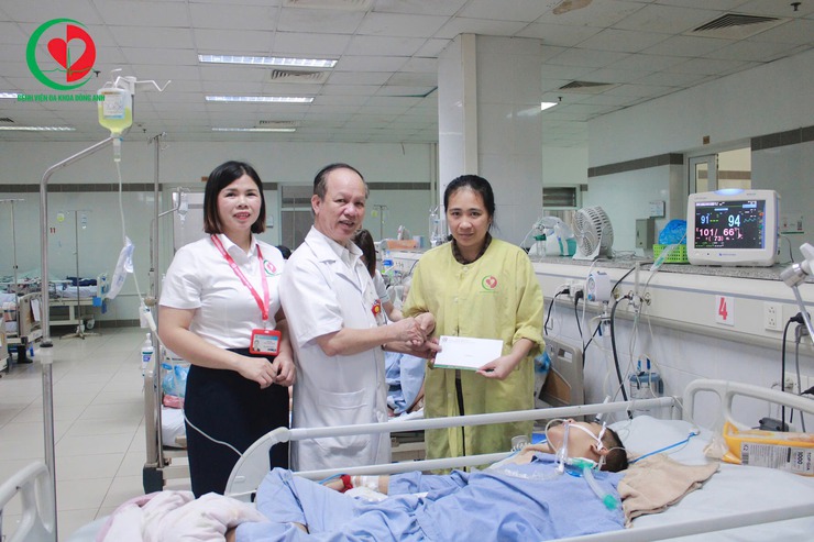 Công tác xã hội - nơi những trái tim chữa lành bằng yêu thương- Ảnh 1.