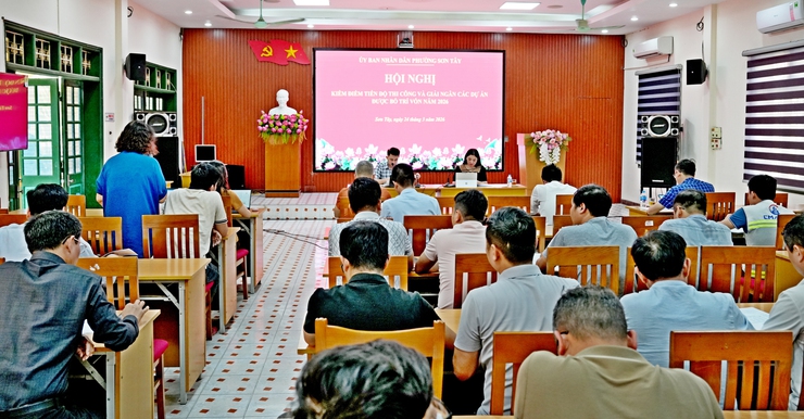 UBND PHƯỜNG SƠN TÂY KIỂM ĐIỂM TIẾN ĐỘ, QUYẾT LIỆT ĐẨY NHANH THI CÔNG VÀ GIẢI NGÂN CÁC DỰ ÁN NĂM 2026- Ảnh 1.