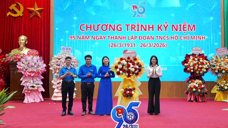 ĐOÀN THANH NIÊN XÃ YÊN LÃNG TỔ CHỨC LỄ KỈ NIỆM 95 NĂM NGÀY THÀNH LẬP ĐOÀN THANH NIÊN CỘNG SẢN HỒ CHÍ MINH (26/3/1931 – 26/3/2026)- Ảnh 7.