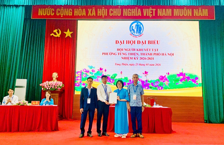 
Đại hội Đại biểu Người khuyết tật phường Tùng Thiện lần thứ I, nhiệm kỳ 2026- 2031 - Lan tỏa thông điệp về bình đẳng, hòa nhập và nghị lực sống- Ảnh 5.
