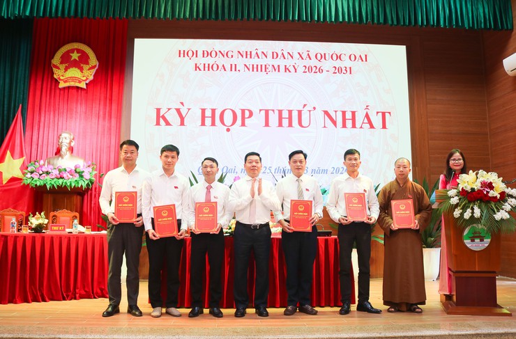 Quốc Oai tổ chức thành công Kỳ họp thứ nhất HĐND xã khóa II, nhiệm kỳ 2026–2031- Ảnh 9.