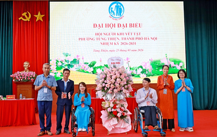 
Đại hội Đại biểu Người khuyết tật phường Tùng Thiện lần thứ I, nhiệm kỳ 2026- 2031 - Lan tỏa thông điệp về bình đẳng, hòa nhập và nghị lực sống- Ảnh 7.