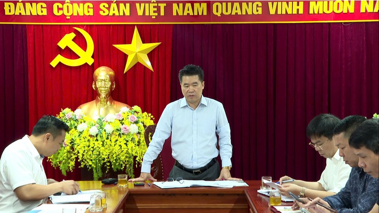 UBND xã tổ chức hội nghị làm việc với Phòng Kinh tế và các chủ đầu tư hạ tầng cụm công nghiệp trên địa bàn- Ảnh 1.