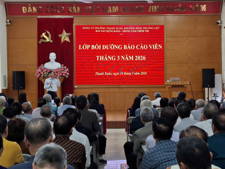 Phường Phường Liệt: Tổ chức hội nghị báo cáo viên tháng 3 năm 2026- Ảnh 2.