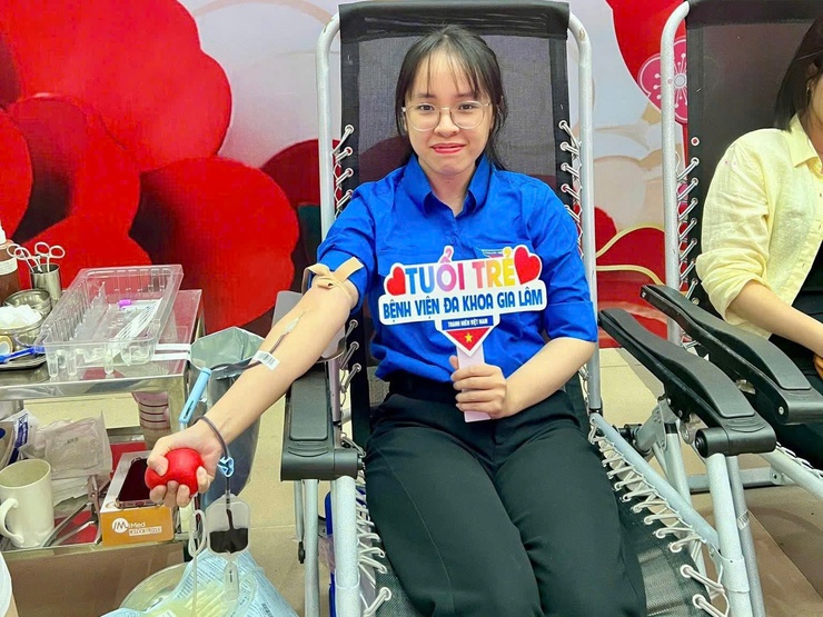 Bệnh viện đa khoa Gia Lâm hưởng ứng Tháng Thanh niên: Lan tỏa yêu thương từ những giọt máu hồng- Ảnh 1.