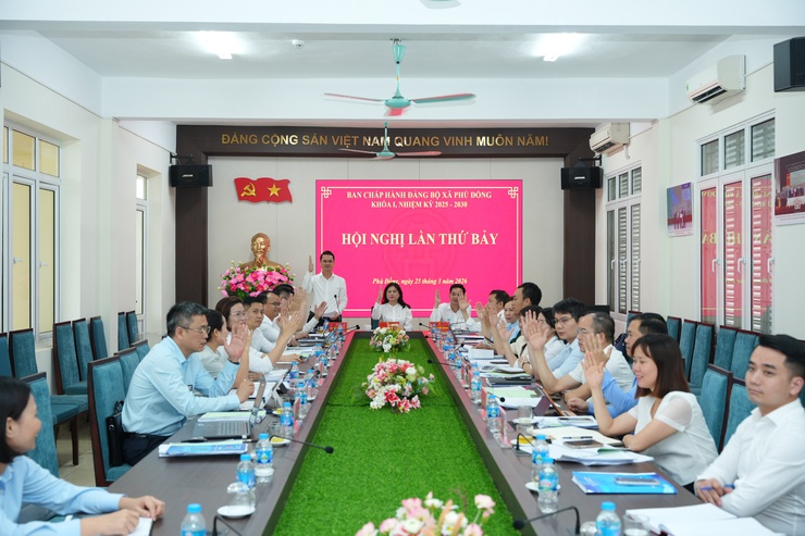 Hội nghị lần thứ 7 Ban chấp hành Đảng bộ xã Phù Đổng khóa I, nhiệm kỳ 2025-2030- Ảnh 5.