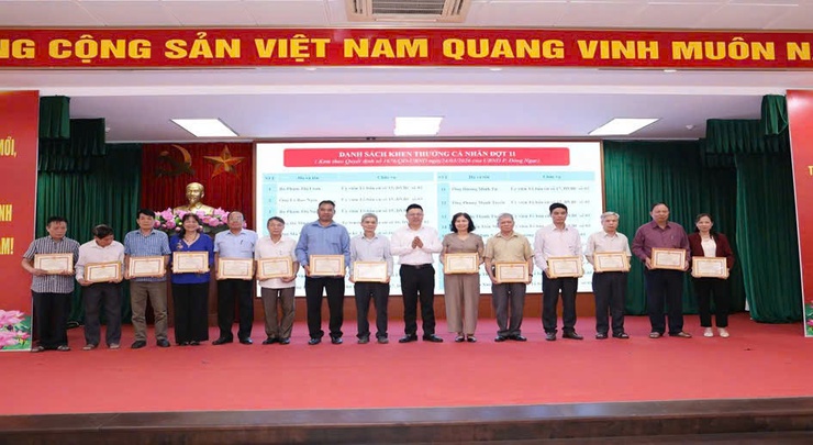 Phường Đông Ngạc tổng kết công tác bầu cử đại biểu Quốc hội khóa XVI và đại biểu HĐND các cấp nhiệm kỳ 2026 – 2031- Ảnh 10.