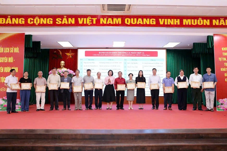Phường Đông Ngạc tổng kết công tác bầu cử đại biểu Quốc hội khóa XVI và đại biểu HĐND các cấp nhiệm kỳ 2026 – 2031- Ảnh 12.