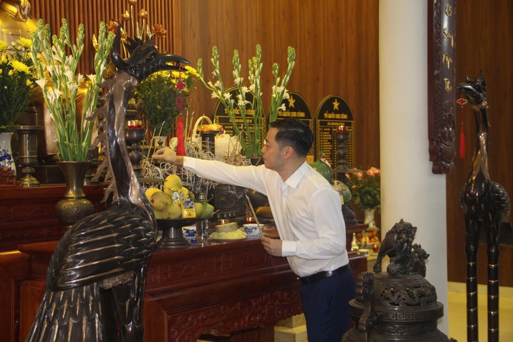 Phường Phú Thượng trang trọng tổ chức lễ đón nhận, truy điệu và an táng liệt sĩ Phạm Đức Bình (tức Đức Chu)- Ảnh 13.