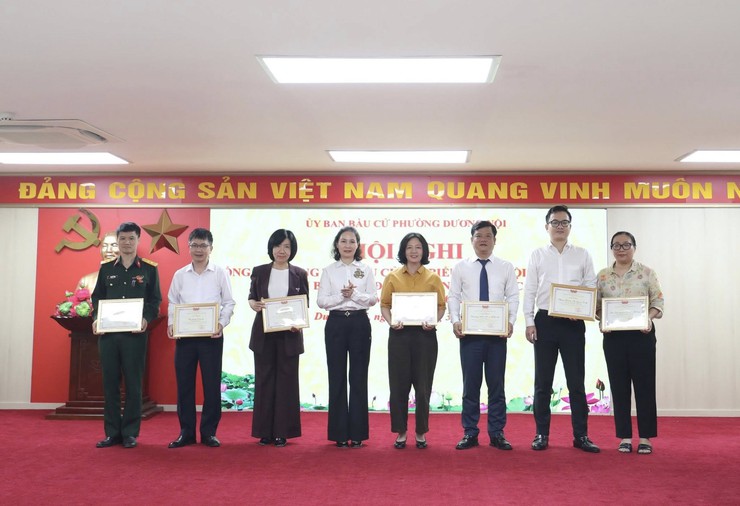 Phường Dương Nội tổng kết công tác bầu cử đại biểu Quốc hội và HĐND các cấp nhiệm kỳ 2026-2031- Ảnh 2.