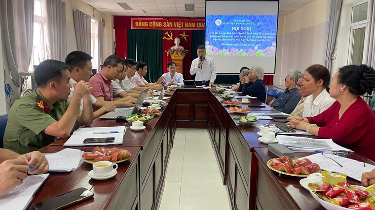 17 hộ gia đình khu tập thể Bệnh viện Đa khoa Phú Xuyên đồng thuận phương án di dời, giải phóng mặt bằng để thực hiện dự án đầu tư nâng cấp Bệnh viện- Ảnh 1.