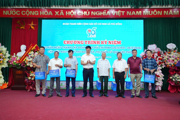 Đoàn thanh niên xã Phù Đổng kỷ niệm 95 ngày thành lập Đoàn 26/3/1931 – 26/3/2026 - Ảnh 8.