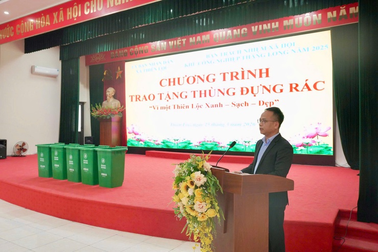Chương trình trao tặng thùng đựng rác "Vì một Thiên Lộc Xanh – Sạch – Đẹp"- Ảnh 7.