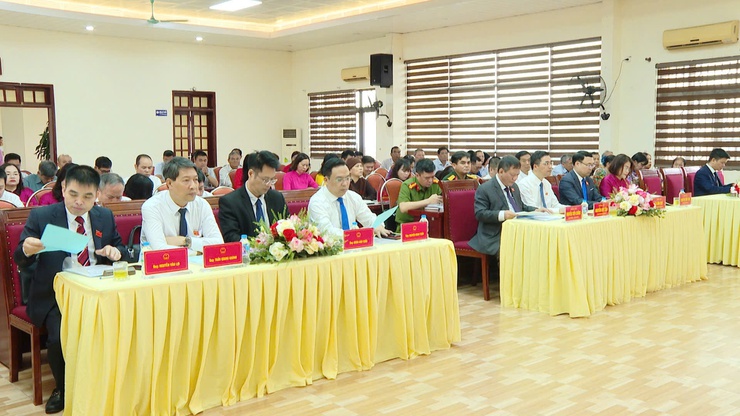 Kỳ họp thứ Nhất HĐND xã Thanh Trì: Kiện toàn nhân sự chủ chốt- Ảnh 13.