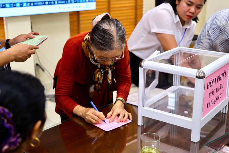 Thiên Lộc công khai, minh bạch trong bốc thăm tái định cư Dự án Cầu Thượng Cát- Ảnh 8.