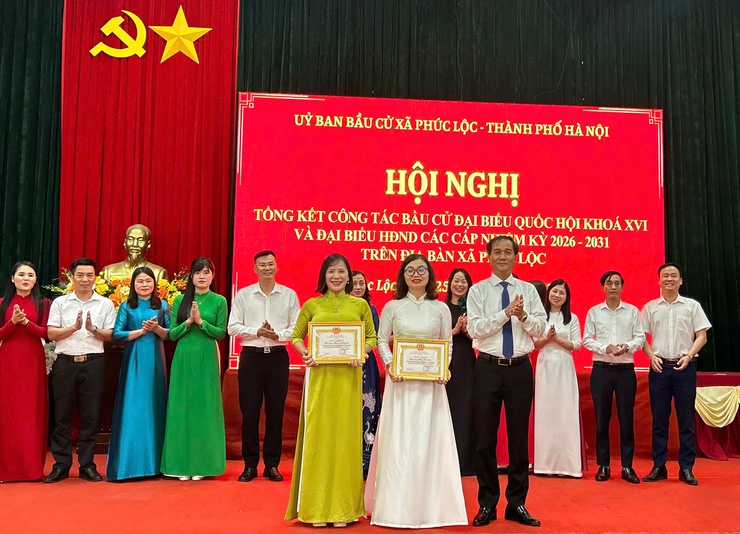 Phúc Lộc: Tổng kết công tác bầu cử đại biểu Quốc hội khóa XVI và đại biểu HĐND các cấp, nhiệm kỳ 2026-2031- Ảnh 9.