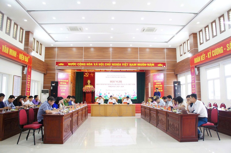 Phường Phú Thượng tổ chức Hội nghị lần thứ năm Ban Chấp hành Đảng bộ phường, nhiệm kỳ 2025–2030- Ảnh 1.