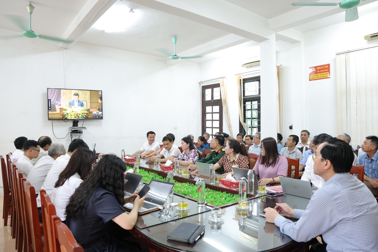 Xã Phú Nghĩa dự hội nghị trực tuyến tổng kết công tác bầu cử đại biểu Quốc hội khóa XVI và đại biểu HĐND các cấp nhiệm kỳ 2026-2031 của Thành phố Hà Nội- Ảnh 3.