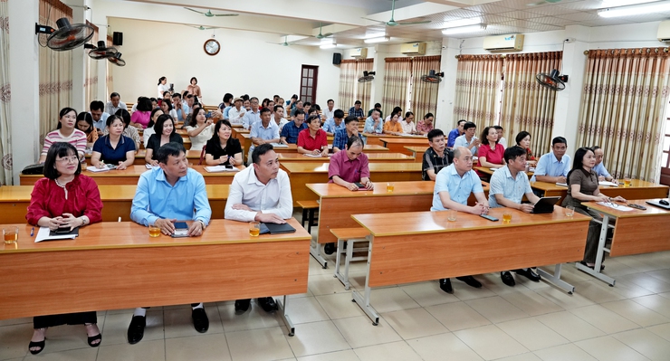 SƠN TÂY TỔ CHỨC LỚP CẬP NHẬT THÔNG TIN THỜI SỰ QUÝ I NĂM 2026- Ảnh 1.