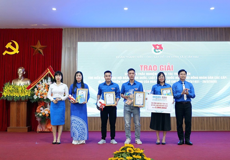 Đoàn xã Xuân Mai tổ chức chương trình kỷ niệm 95 năm truyền thống vẻ vang của Đoàn TNCS Hồ Chí Minh- Ảnh 9.