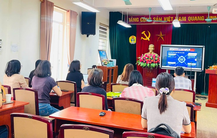 Hà Nội triển khai Chương trình hành động thực hiện Nghị quyết số 02 của Bộ Chính trị về "Xây dựng và phát triển Thủ đô Hà Nội trong kỷ nguyên mới"- Ảnh 13.