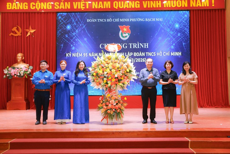 ĐOÀN PHƯỜNG BẠCH MAI TỔ CHỨC CHƯƠNG TRÌNH KỶ NIỆM 95 NĂM NGÀY THÀNH LẬP ĐOÀN TNCS HỒ CHÍ MINH- Ảnh 2.