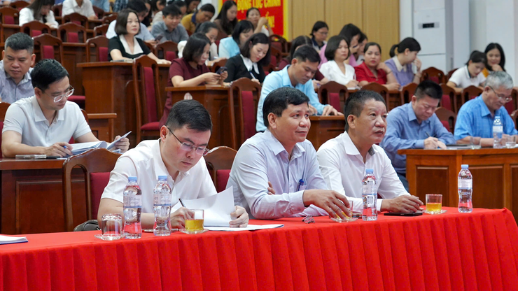 Yên Lãng tiếp sóng Hội nghị quán triệt Nghị quyết 02-NQ/TW về phát triển Thủ đô- Ảnh 2.