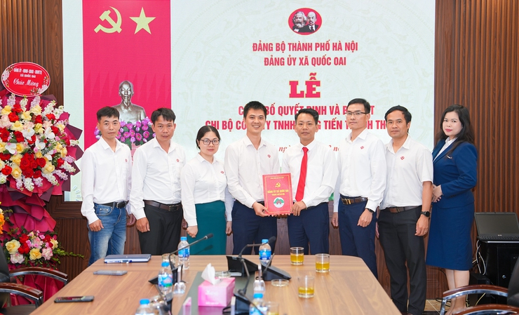 Quốc Oai công bố quyết định thành lập và ra mắt Chi bộ Công ty TNHH Đồng Tiến Thành Thủ Đô- Ảnh 3.