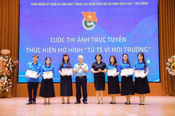 ĐOÀN PHƯỜNG BẠCH MAI TỔ CHỨC CHƯƠNG TRÌNH KỶ NIỆM 95 NĂM NGÀY THÀNH LẬP ĐOÀN TNCS HỒ CHÍ MINH- Ảnh 4.
